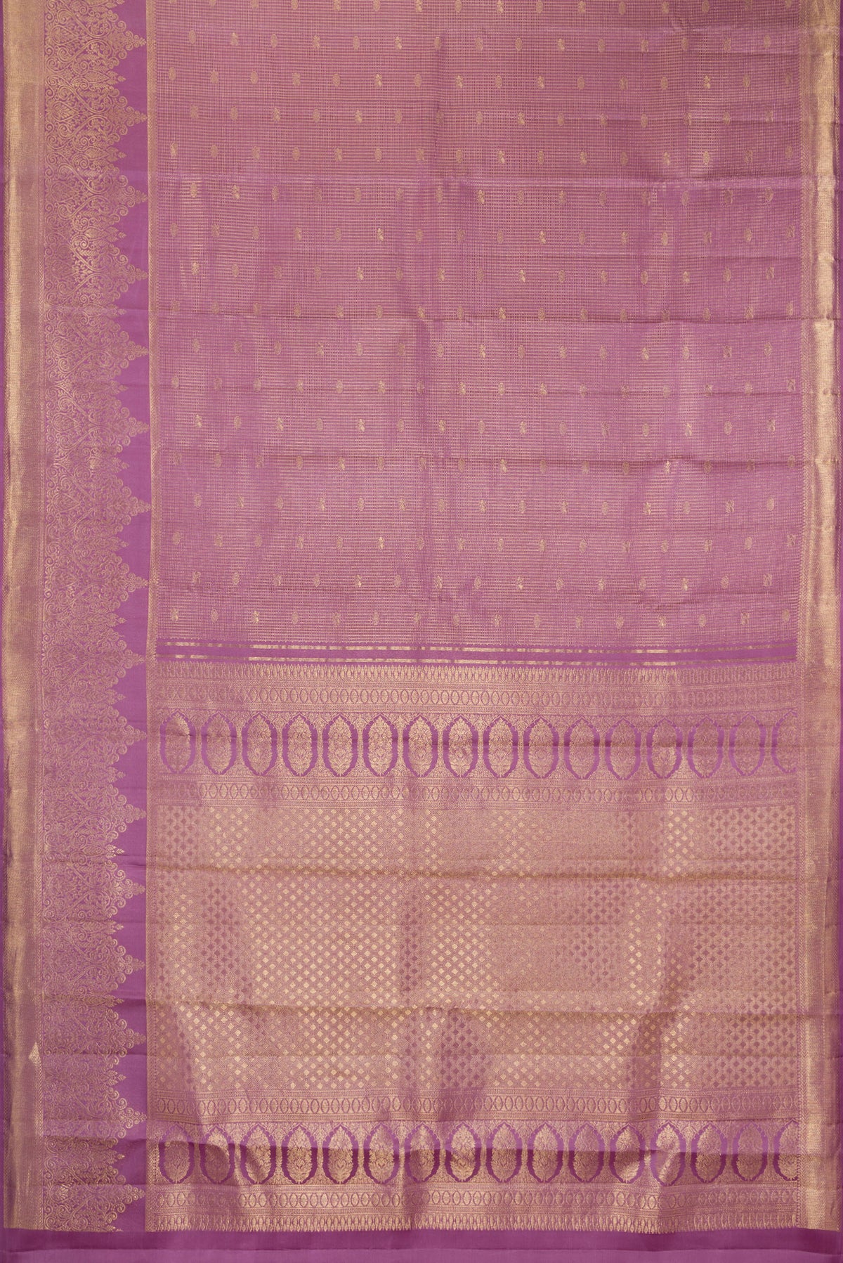 Flat view of Pure Silk Mauve Dual Tone Kanchipuram Saree with Zari Brocade on the body and Zari Border. 