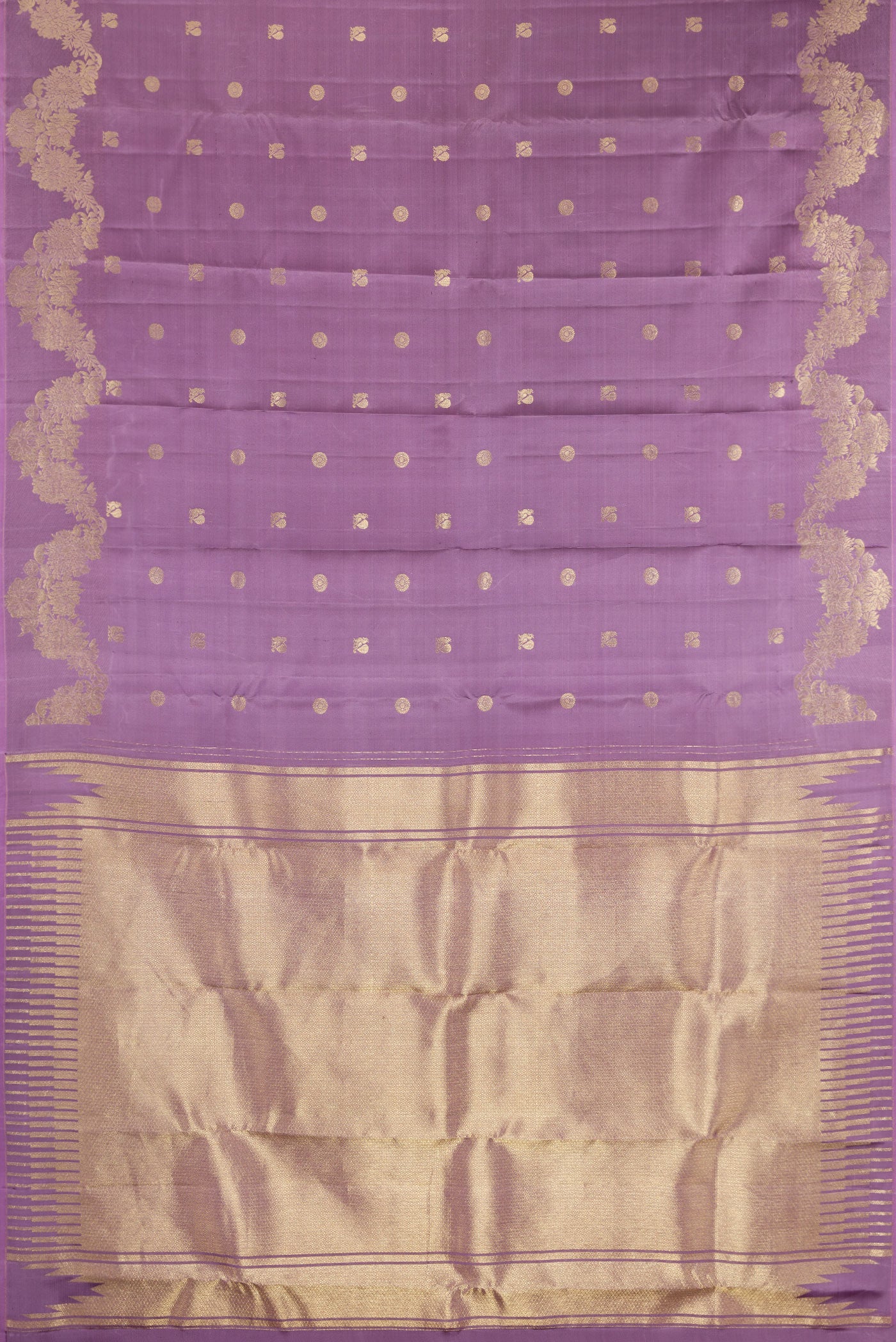 Flat view of Lavender Kanchipuram Silk Saree with Zari Butta on the body and Fancy Border. 
