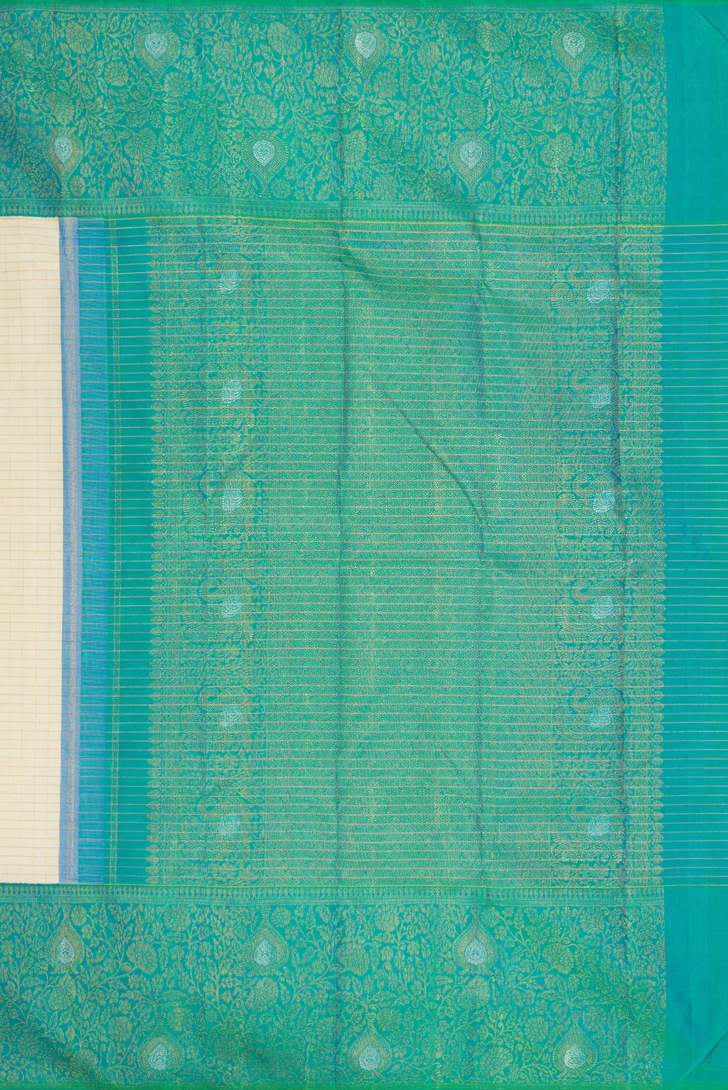 Close up image of the pallu of Pure Silk Pure Zari Off White Kanchipuram Saree with Checked design on the body and Zari Border. 