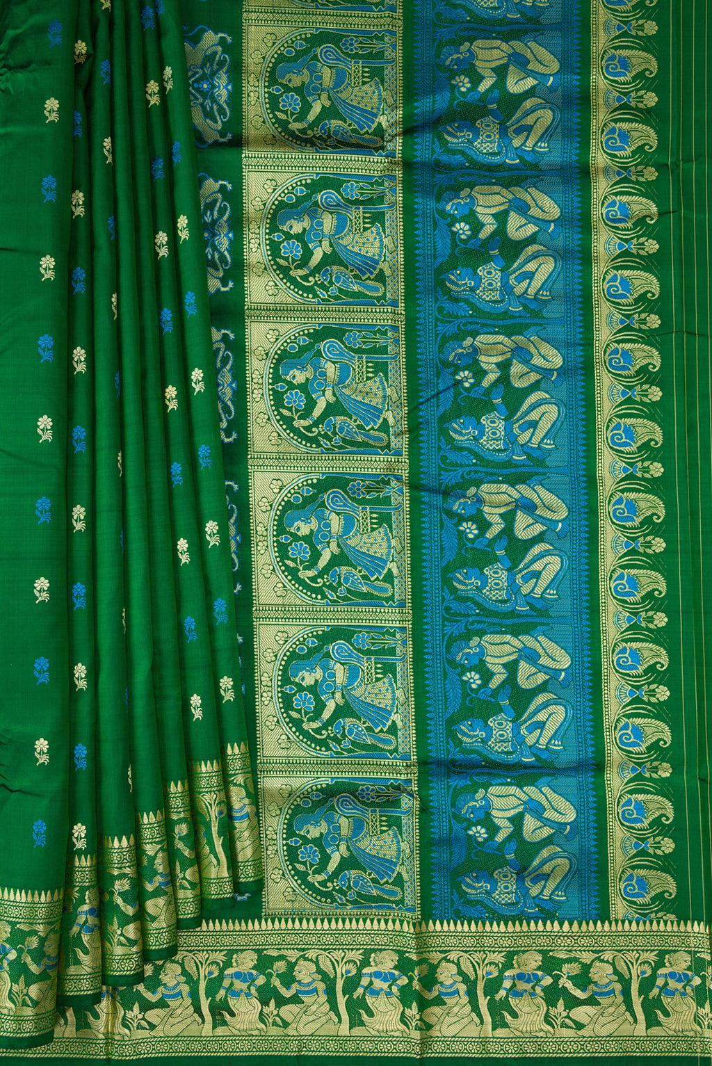 Pleats and pallu of Green Baluchari Silk Saree with Thread Butta on the body and Thread Border. 