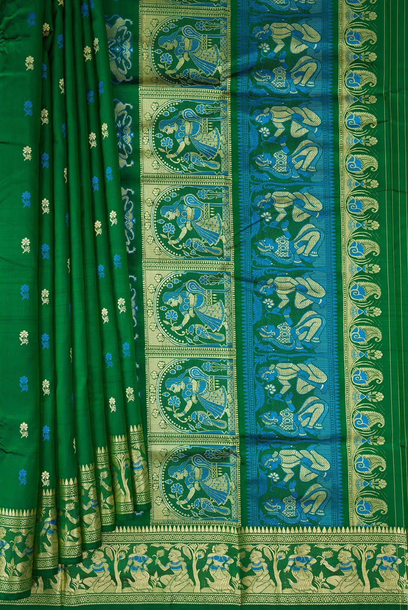 Pleats and pallu of Green Baluchari Silk Saree with Thread Butta on the body and Thread Border. 