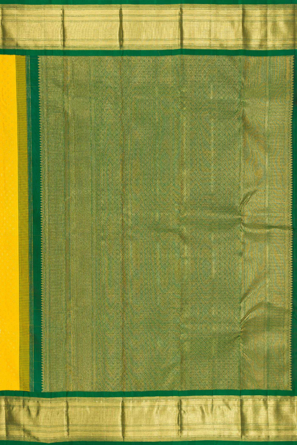 Close up image of the pallu of Pure Silk Yellow Kanjivaram Saree with Zari Brocade on the body and Zari Border. 