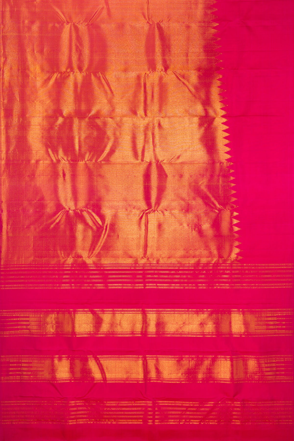 Flat view of Pure Silk Dark Pink Dual Tone Kanjivaram Saree with Plain Body and Rising Temple Border. 