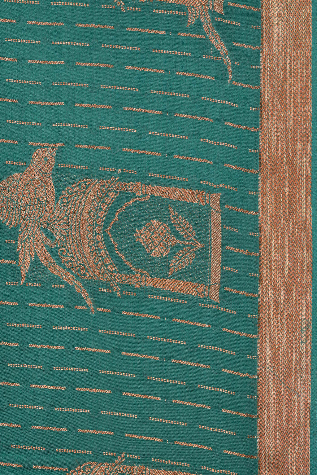 Border image of Bottle Green Dual Tone Banarasi Georgette Saree with Zari Brocade on the body and Fancy Border. 