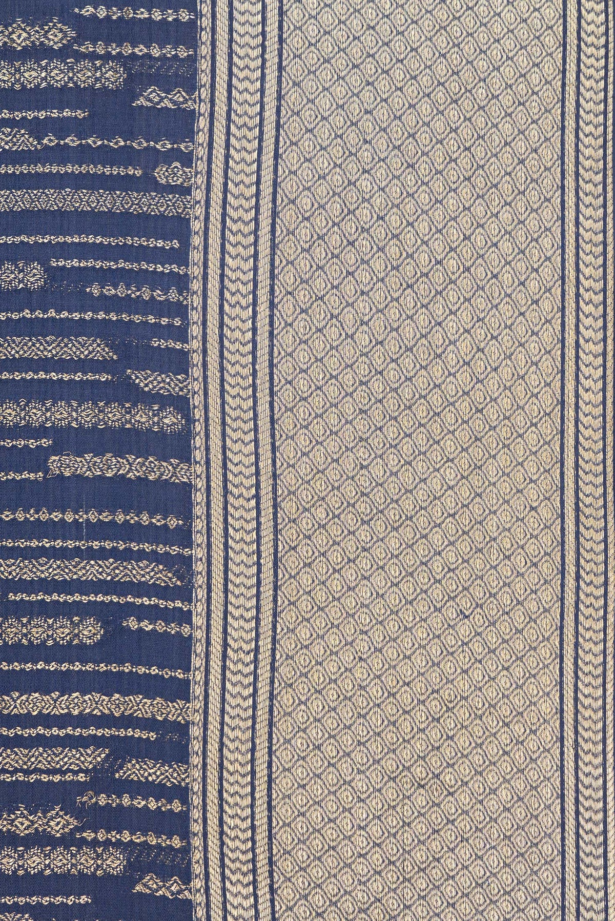 Border image of Pure Silk Navy Blue Dual Tone Banarasi Georgette Saree with Zari Brocade on the body and Zari Border. 