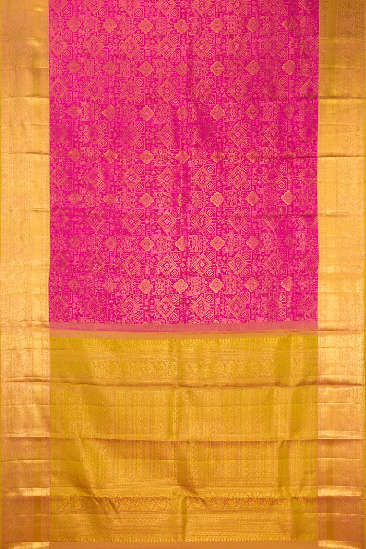 Flat view of Pure Silk Pink Kanchipuram Saree with Zari Brocade on the body and Zari Border. 