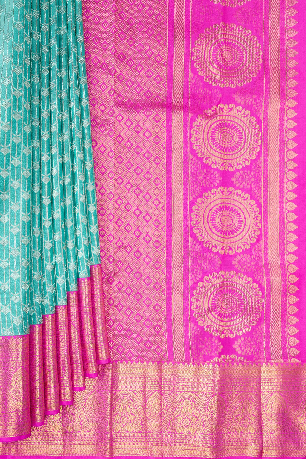 Pleats and pallu of Pure Silk Light Blue Kanjivaram Tissue Saree with Zari Brocade on the body and Zari Border. 