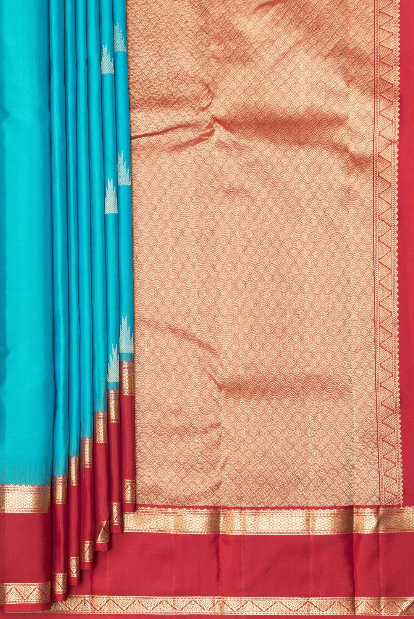Pleats and pallu of Pure Silk Sky Blue Kanjivaram Saree with Zari Butta on the body and Fancy Border. 