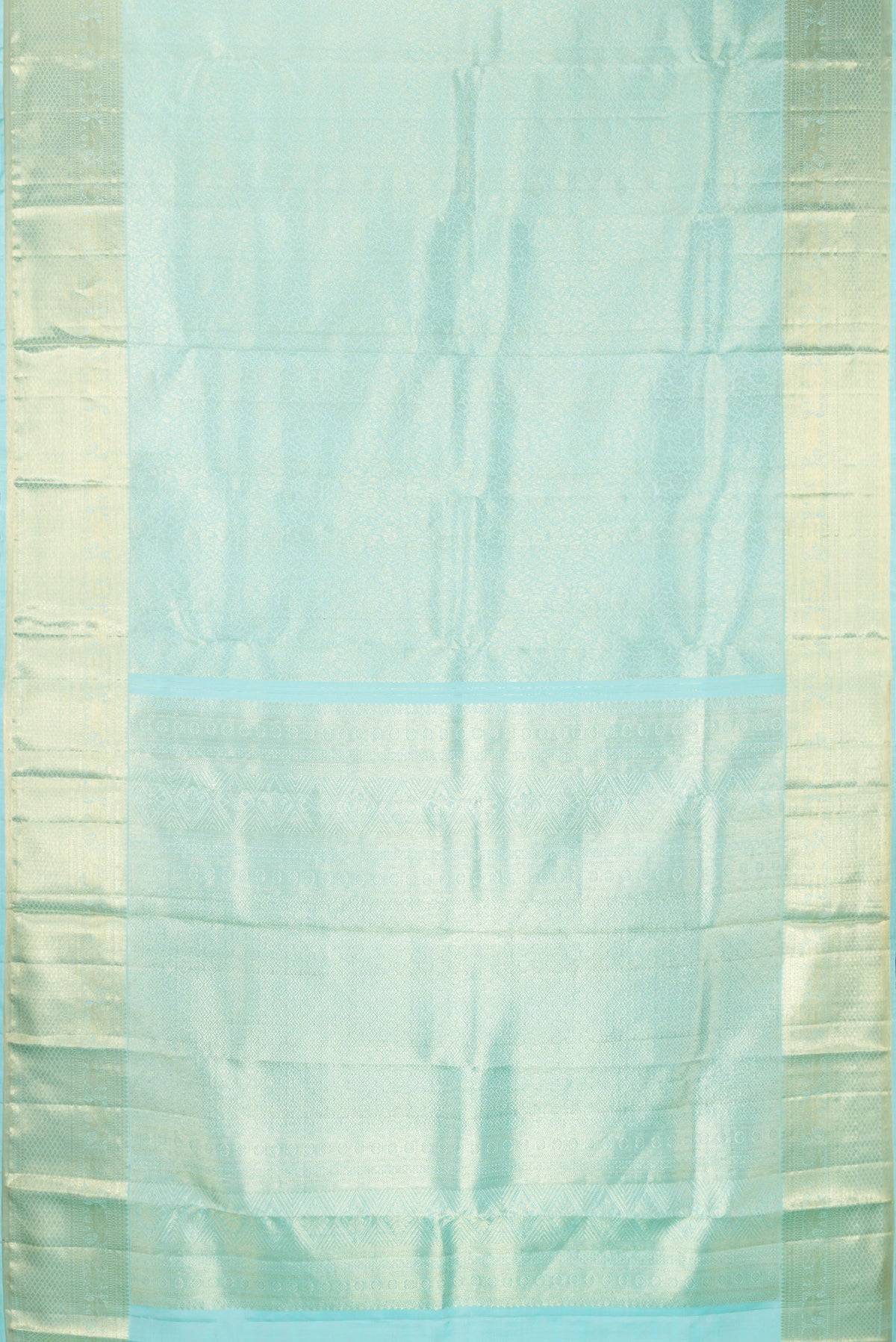Flat view of Pure Silk Light Blue Dual Tone Kanchipuram Saree with Zari Brocade on the body and Zari Border. 