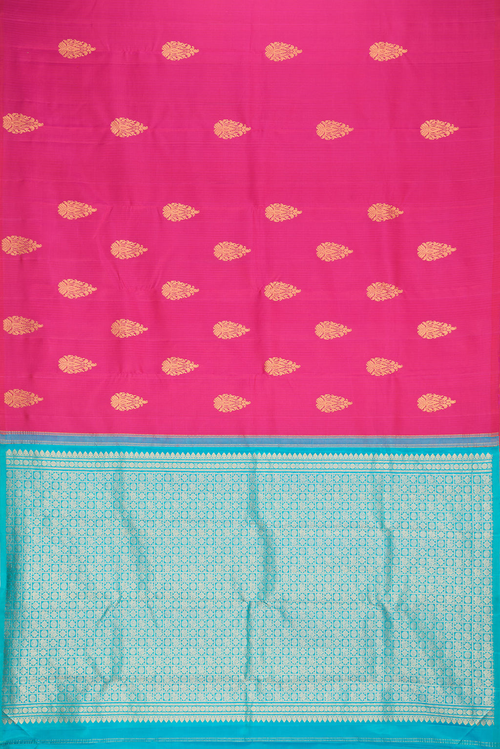 Flat view of Pure Silk Dark Pink Kanchipuram Saree with Zari Butta on the body and Without Border. 