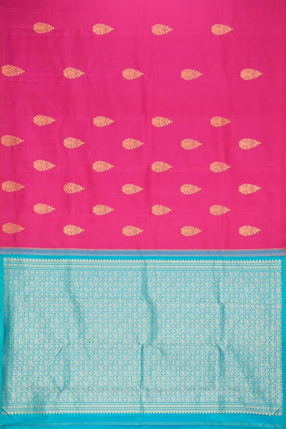 Flat view of Pure Silk Dark Pink Kanchipuram Saree with Zari Butta on the body and Without Border. 