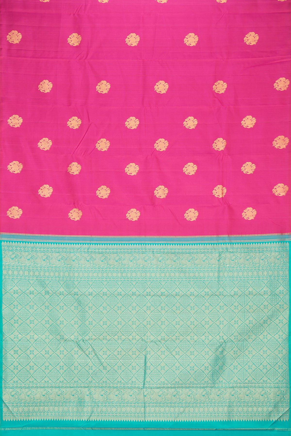 Flat view of Pure Silk Dark Pink Kanchipuram Saree with Zari Butta on the body and Without Border. 