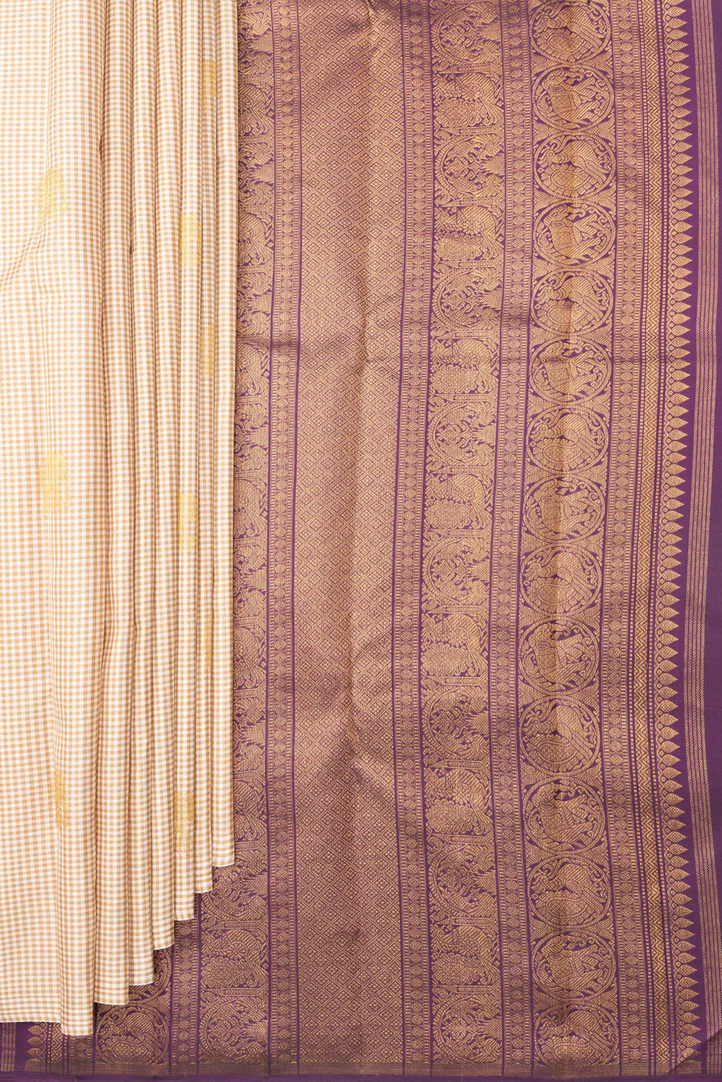 Pleats and pallu of Pure Silk Multi Color Kanchipuram Saree with Checked design on the body and Without Border. 