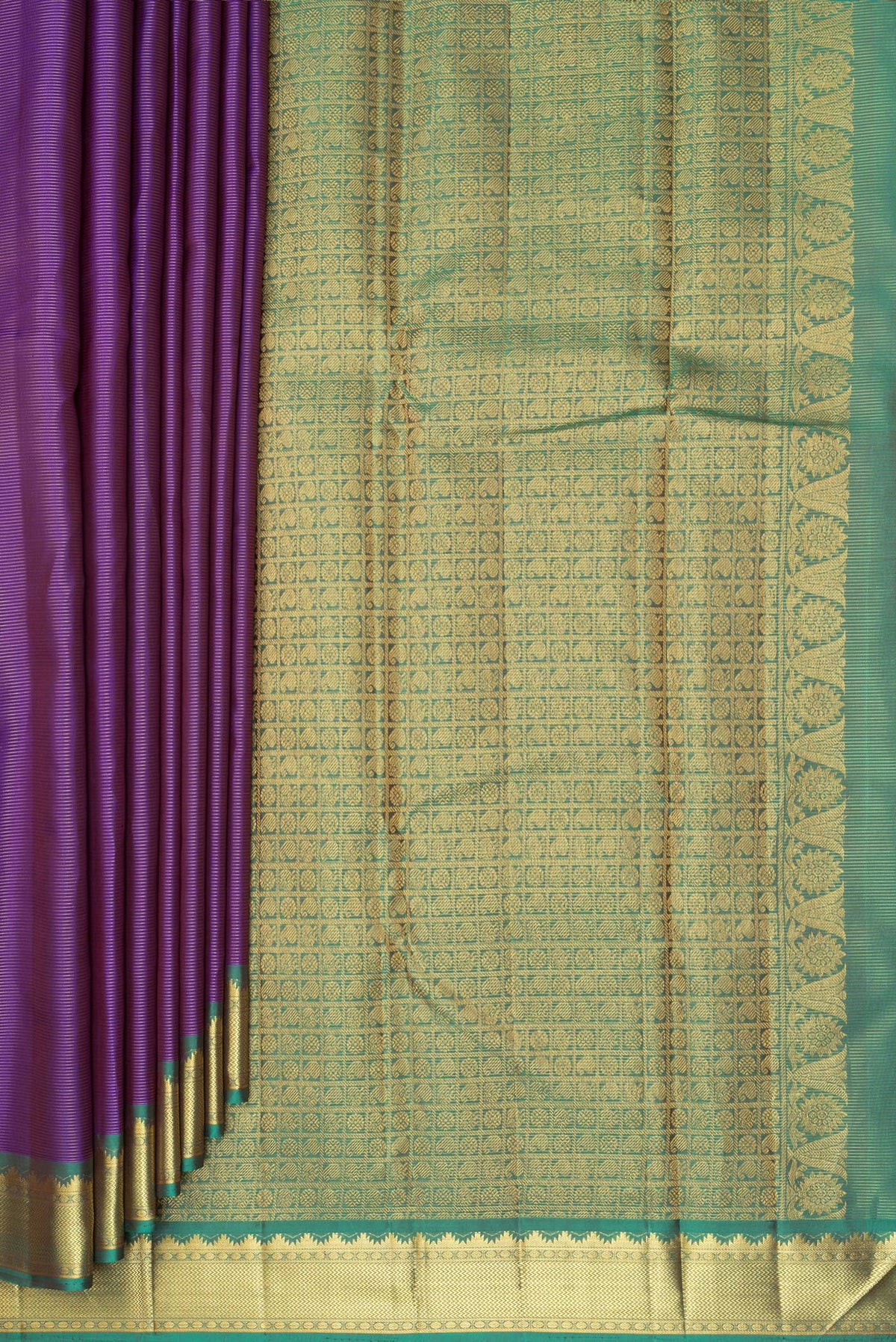 Pleats and pallu of Pure Silk Purple Kanchipuram Saree with Stripes on the body and Zari Border. 
