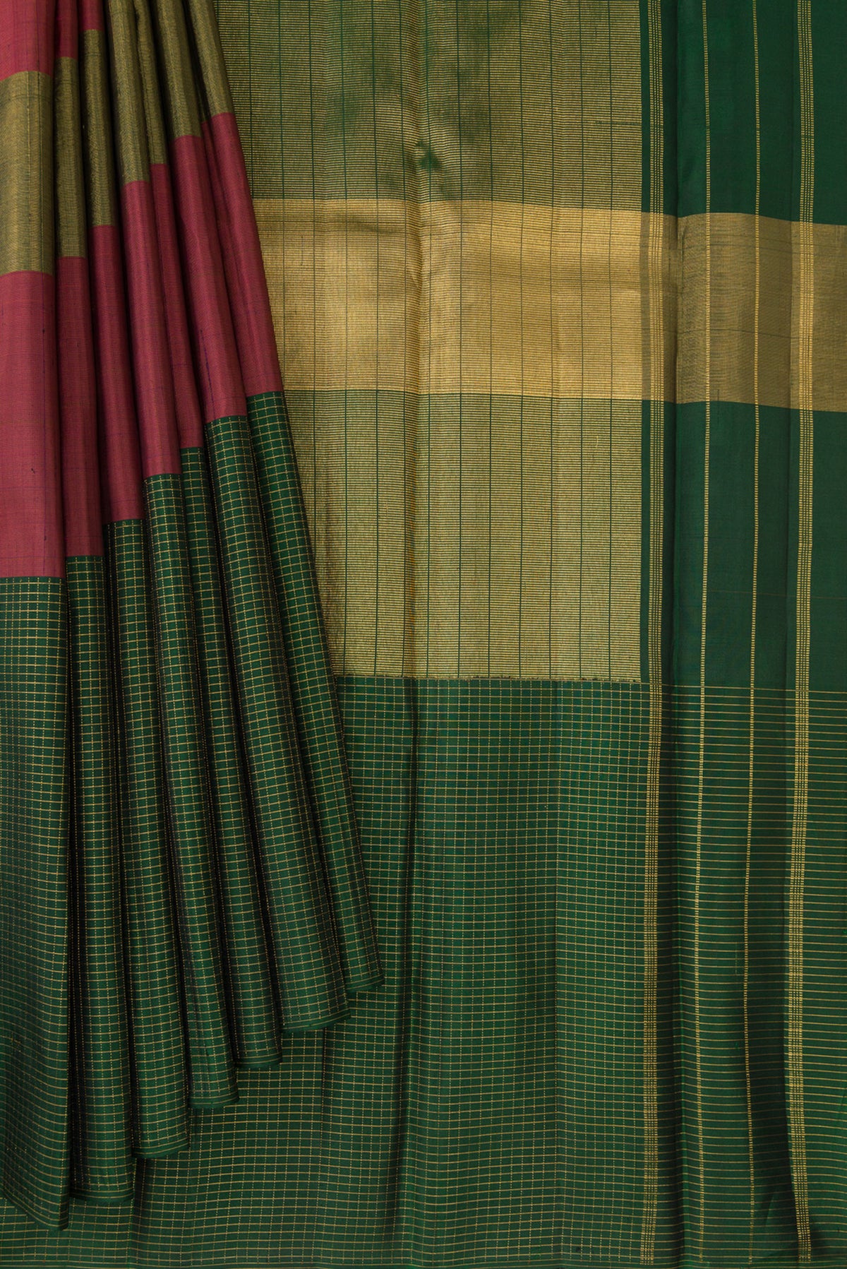Pleats and pallu of Pure Silk Multi Color Kanjivaram Saree with Checked design on the body and Without Border. 
