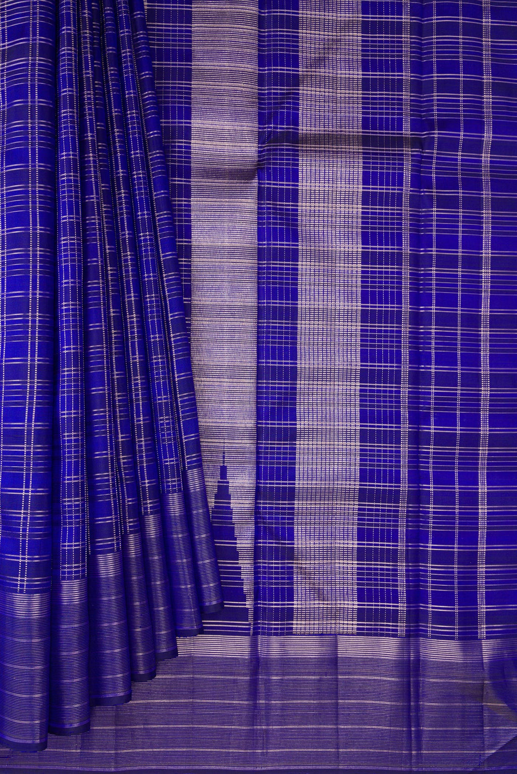 Pleats and pallu of Pure Silk Royal Blue Kanjivaram Saree with Checked design on the body and Fancy Border. 