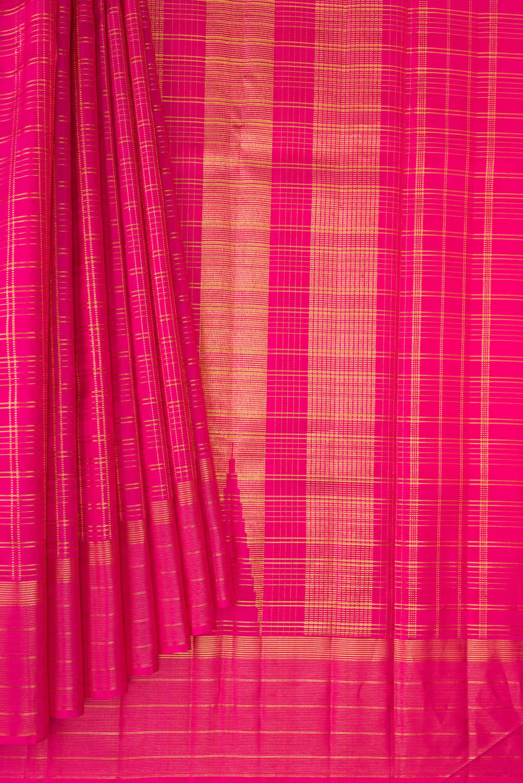 Pleats and pallu of Pure Silk Pink Kanjivaram Saree with Checked design on the body and Fancy Border. 