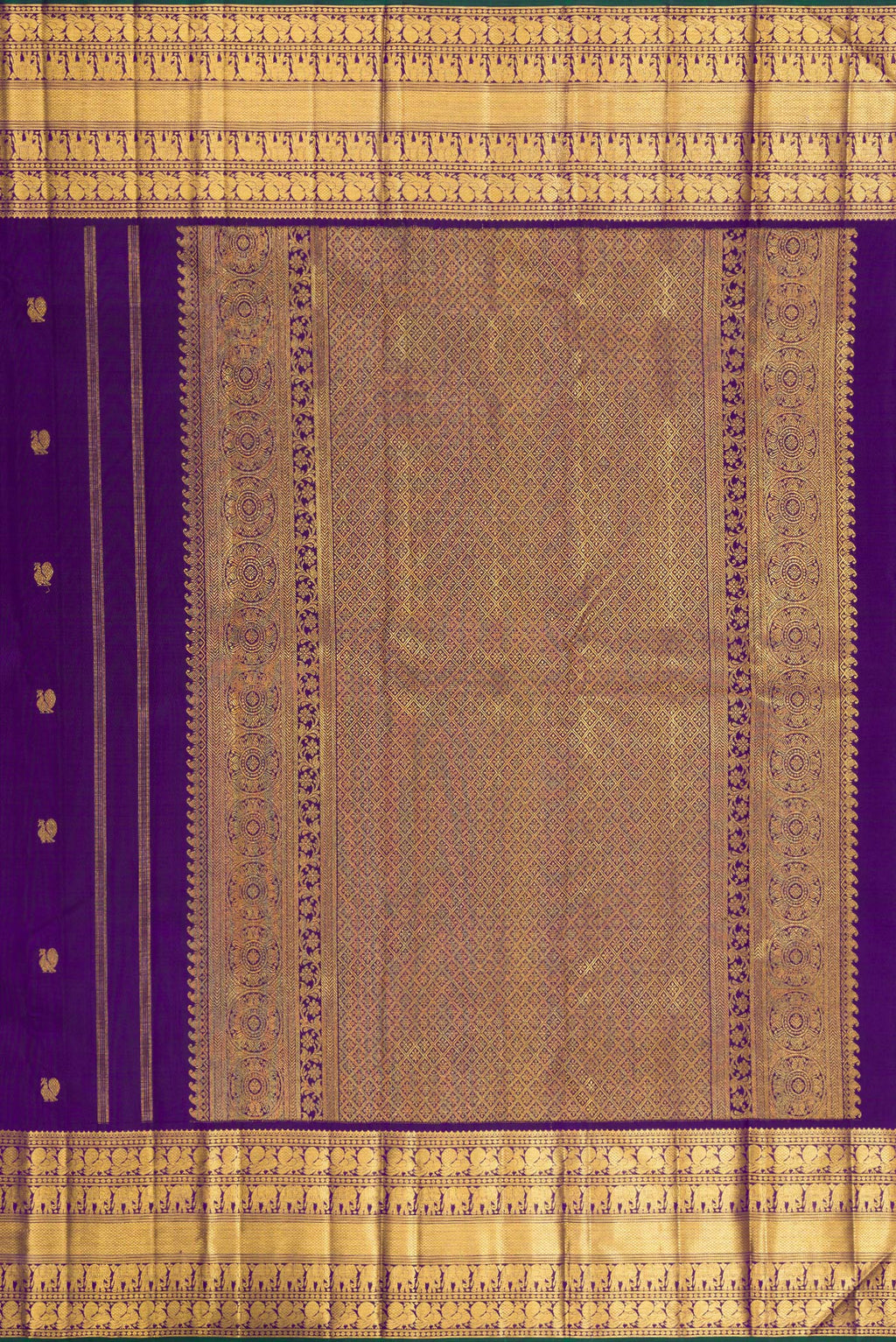 Close up image of the pallu of Pure Silk Violet Kanchipuram Saree with Zari Butta on the body and Zari Border. 