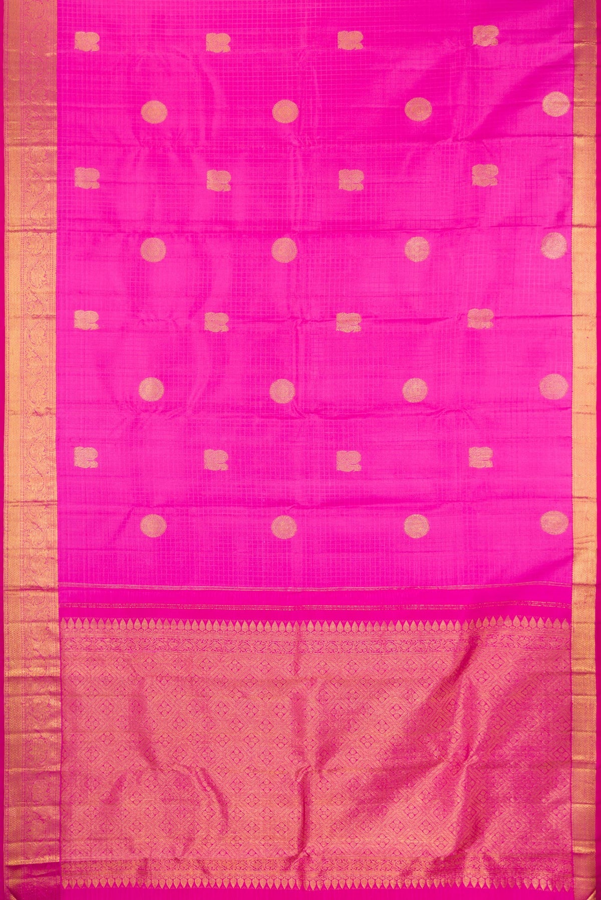 Flat view of Pure Silk Pink Kanchipuram Saree with Jacquard With Zari Butta on the body and Zari Border. 
