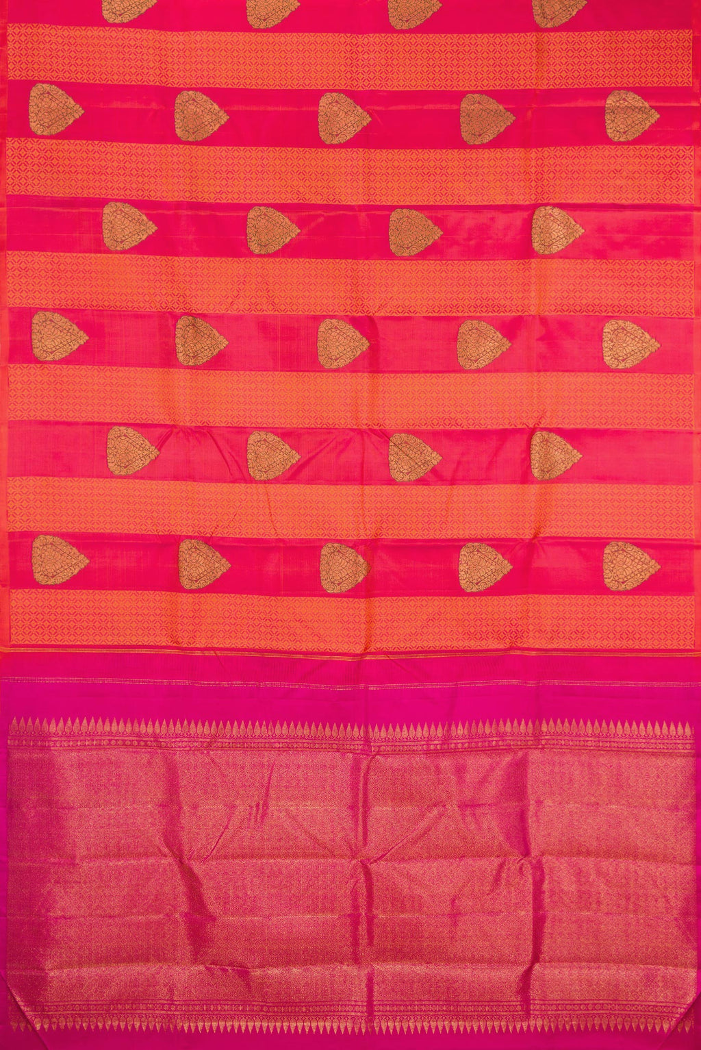 Flat view of Pure Silk Pink Dual Tone Kanjivaram Saree with Jacquard With Zari Butta on the body and Without Border. 