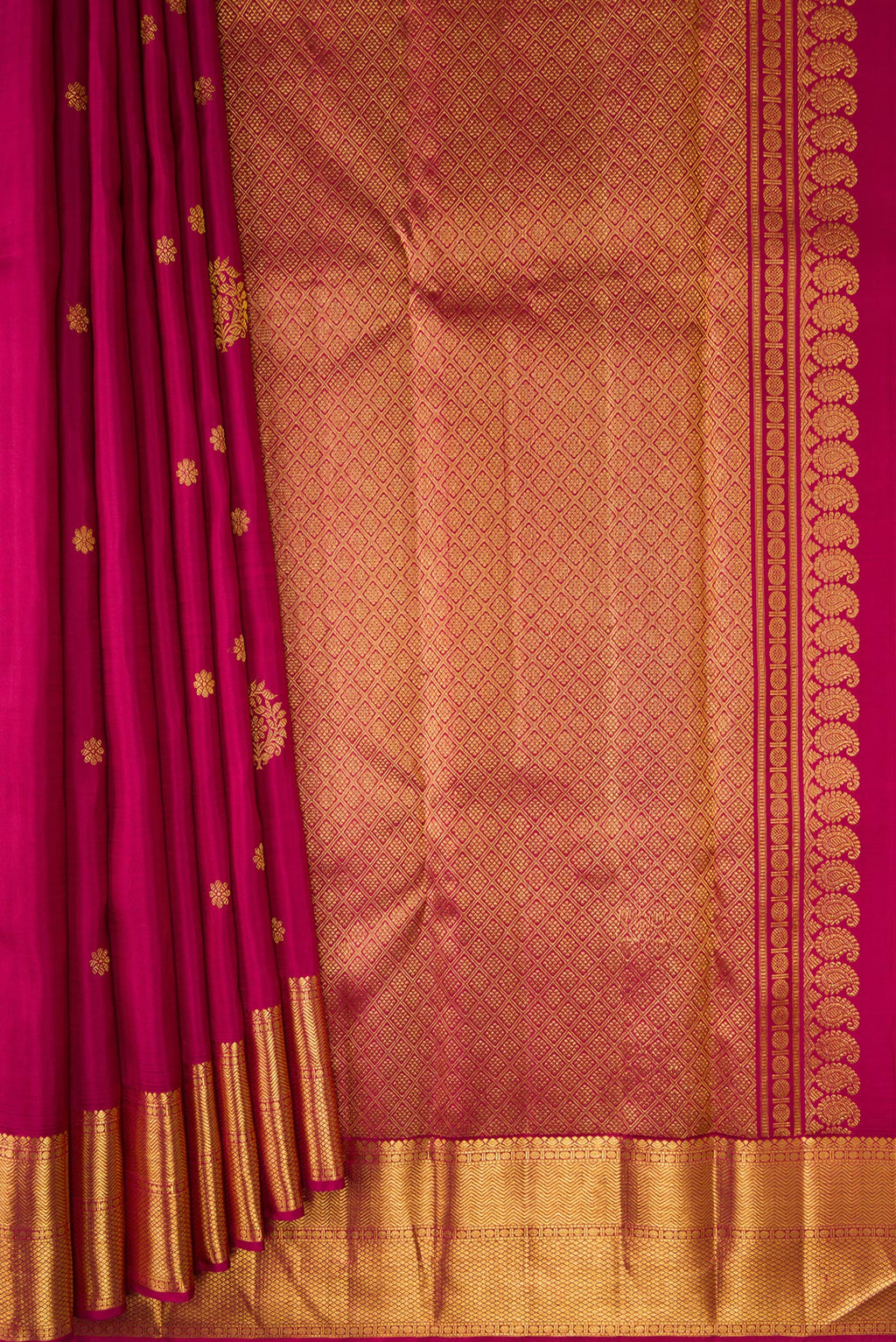 Pleats and pallu of Pure Silk Maroon Kanjivaram Saree with Zari Butta on the body and Zari Border. 