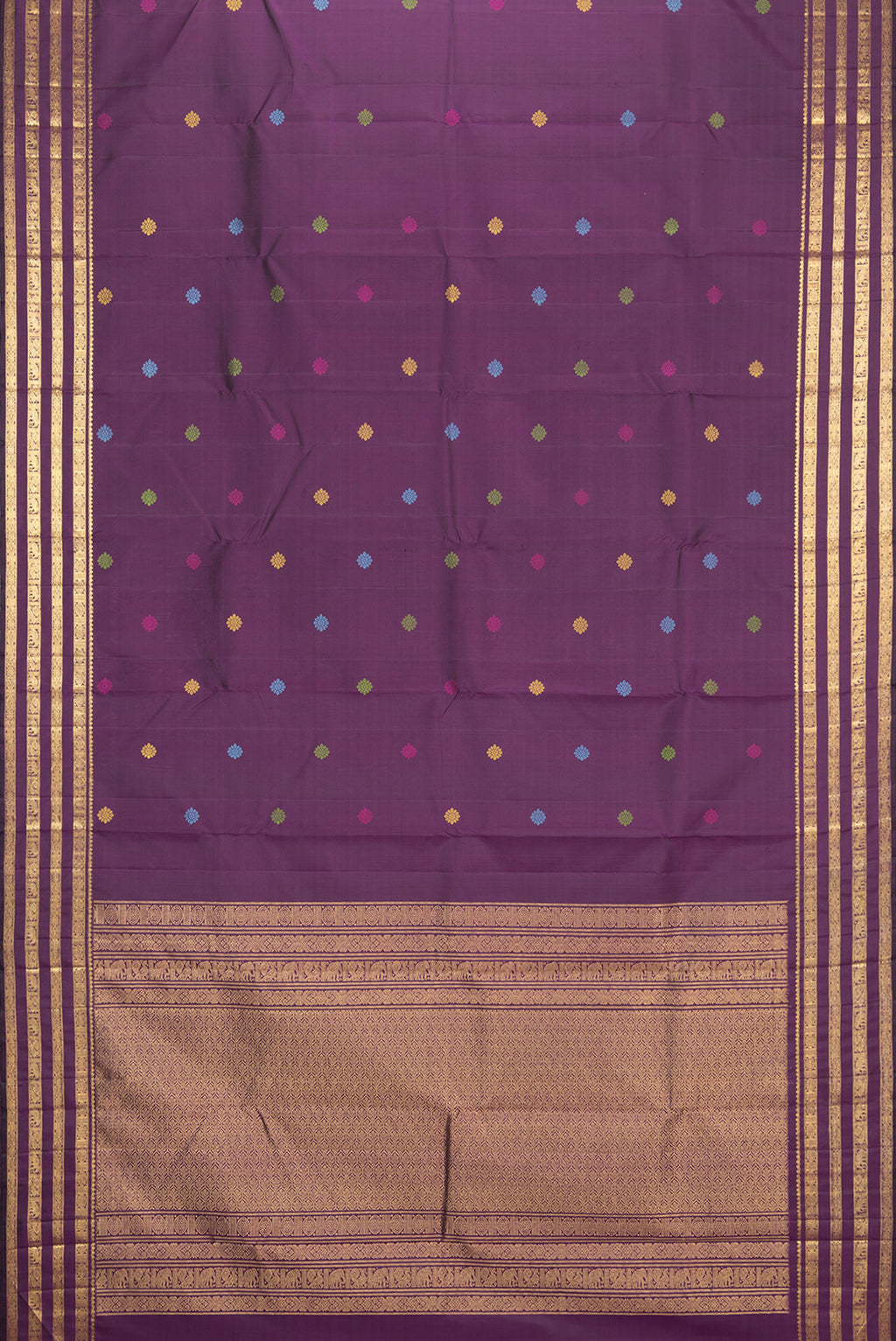 Flat view of Pure Silk Purple Kanchipuram Saree with Thread Butta on the body and Zari Border. 