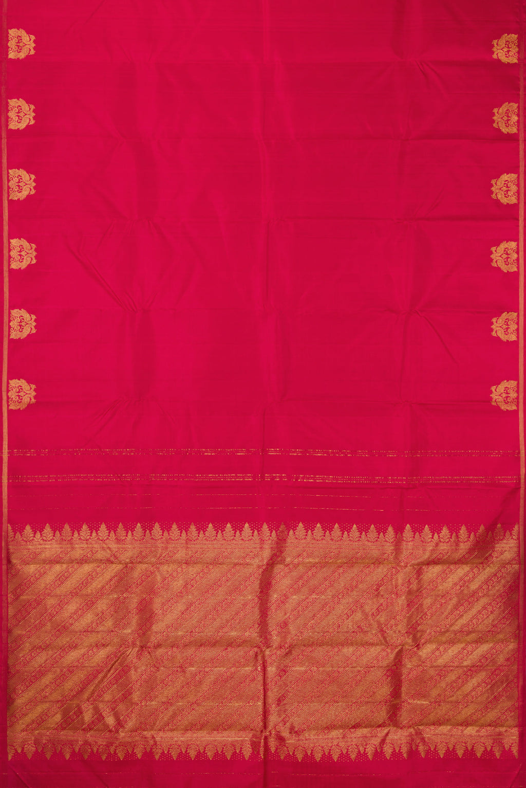 Flat view of Pure Silk Dark Pink Dual Tone Kanchipuram Saree with Plain Body and Fancy Border. 