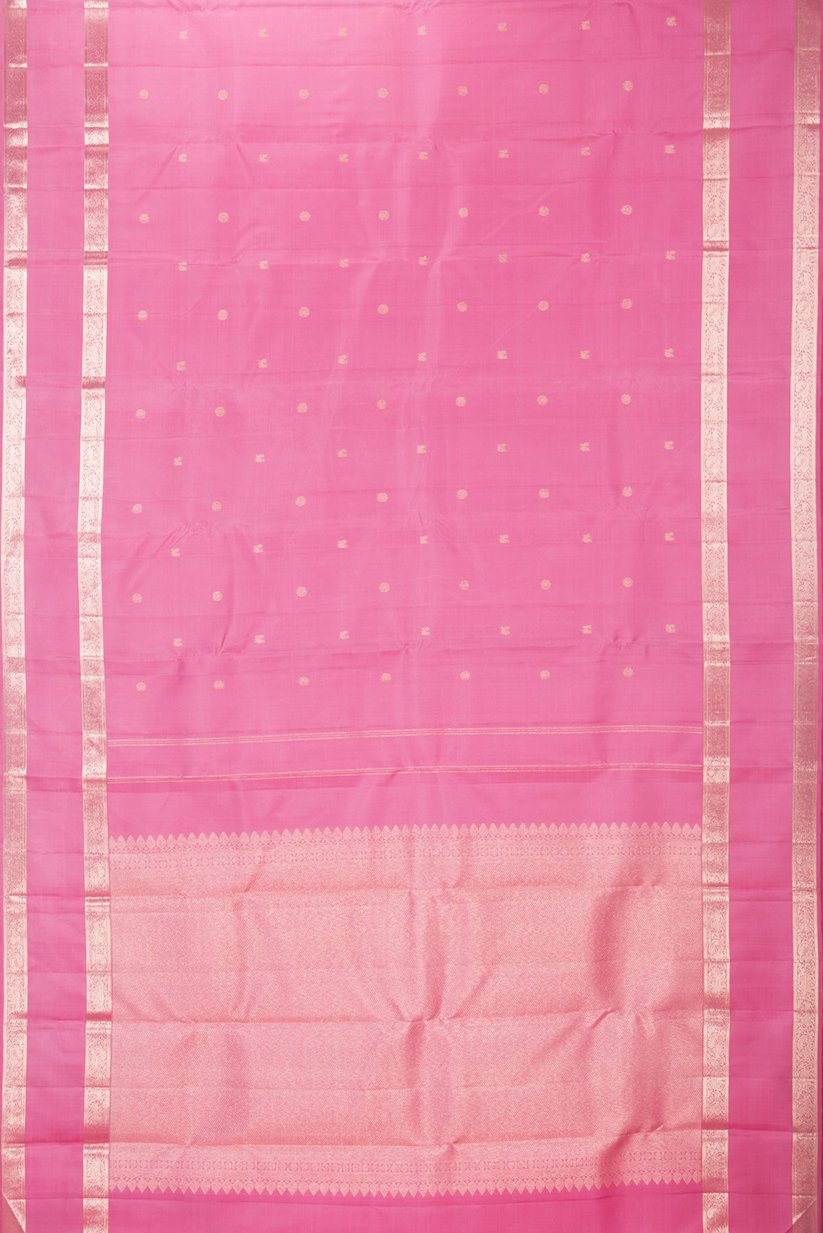Flat view of Pure Silk Rose pink Kanchipuram Saree with Zari Butta on the body and Zari Border. 