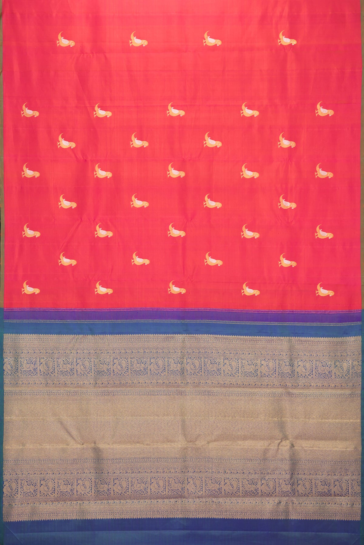 Flat view of Pure Silk Red Dual Tone Kanchipuram Saree with Zari Butta on the body and Without Border. 