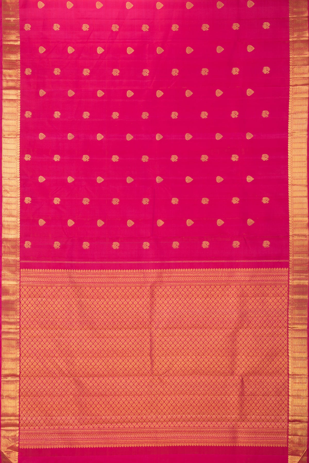Flat view of Pure Silk Dark Pink Kanjivaram Saree with Zari Butta on the body and Zari Border. 