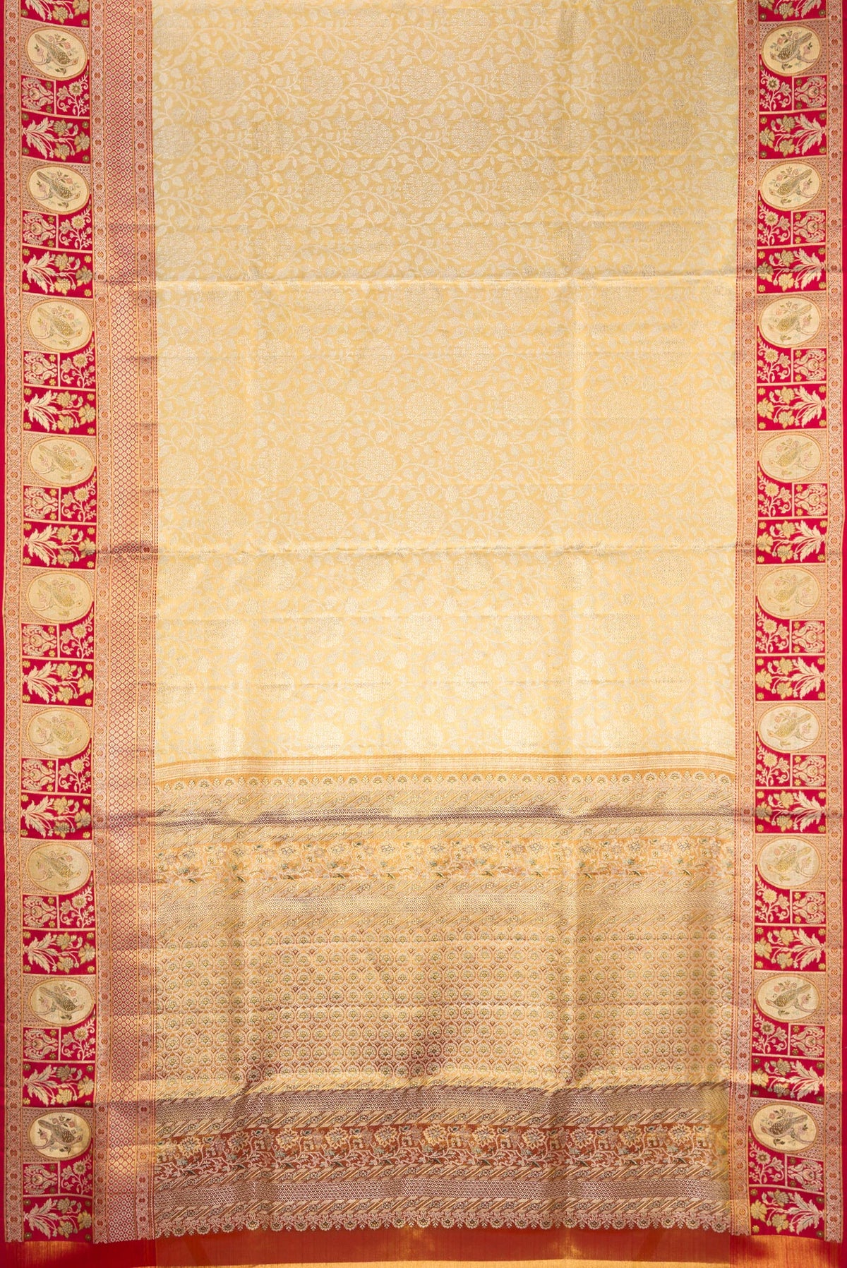 Flat view of Pure Silk Gold Dual Tone Kanchipuram Tissue Saree with Zari Brocade on the body and Fancy Border. 