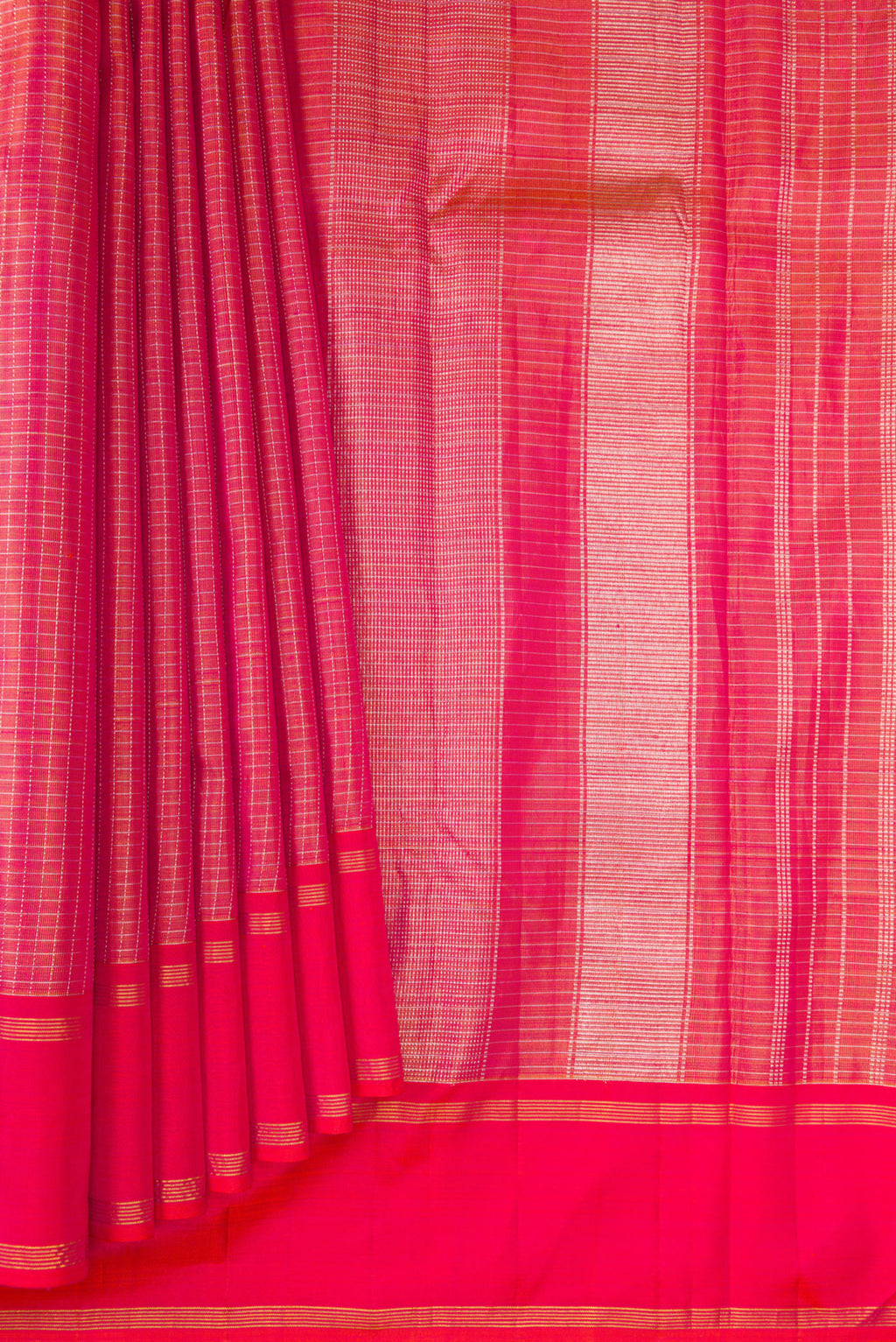 Pleats and pallu of Pure Silk Pink Kanjivaram Saree with Checked design on the body and Zari Border. 