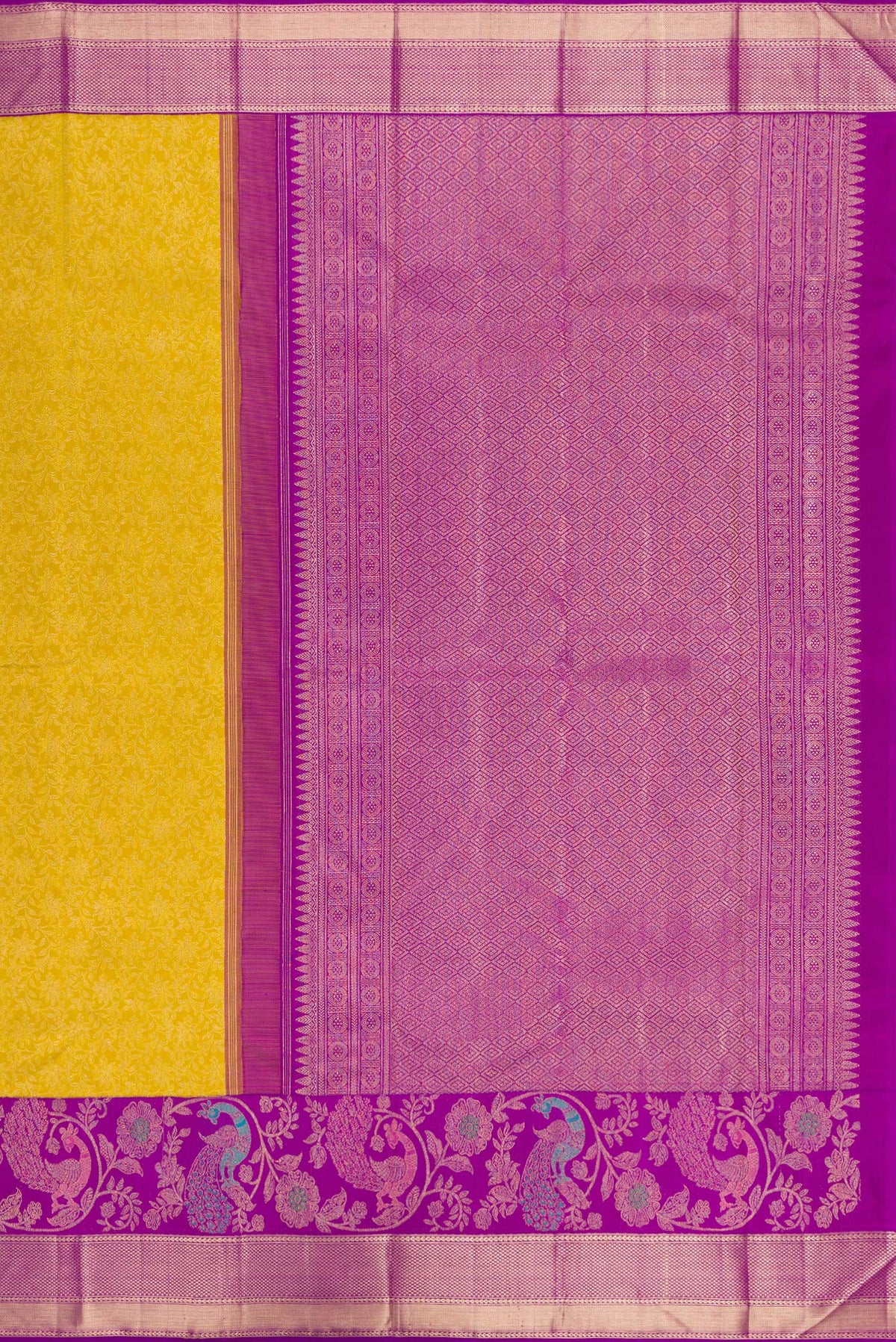 Close up image of the pallu of Pure Silk Gold Dual Tone Kanchipuram Saree with Zari Brocade on the body and Fancy Border. 