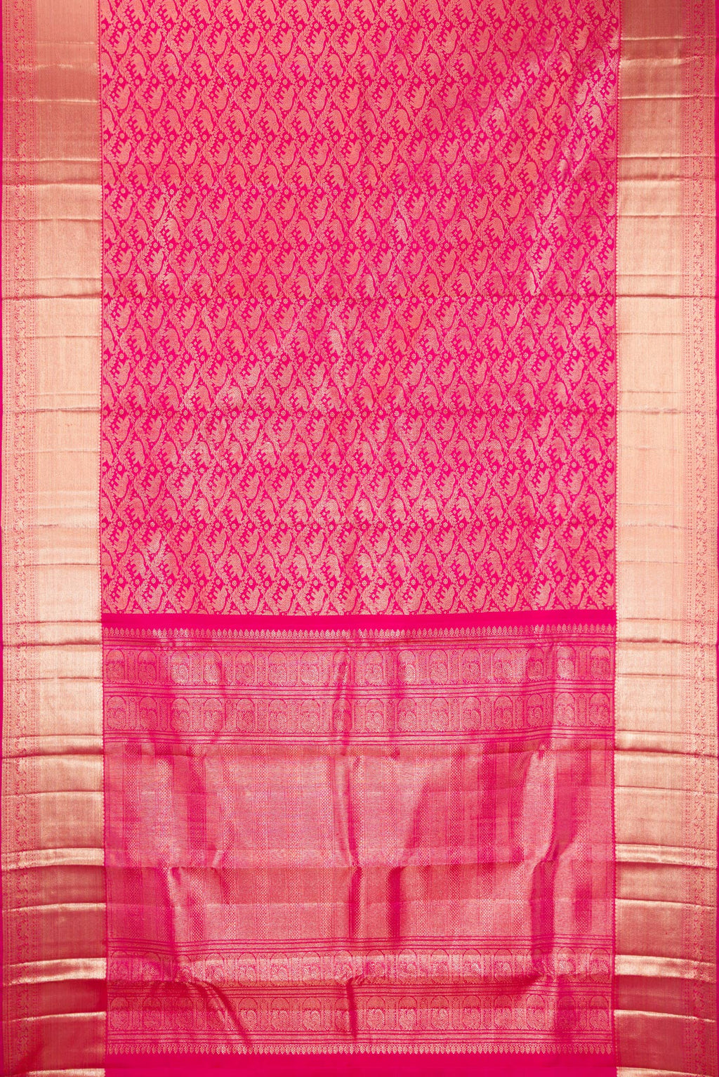 Flat view of Pure Silk Dark Pink Dual Tone Kanchipuram Saree with Zari Brocade on the body and Zari Border. 