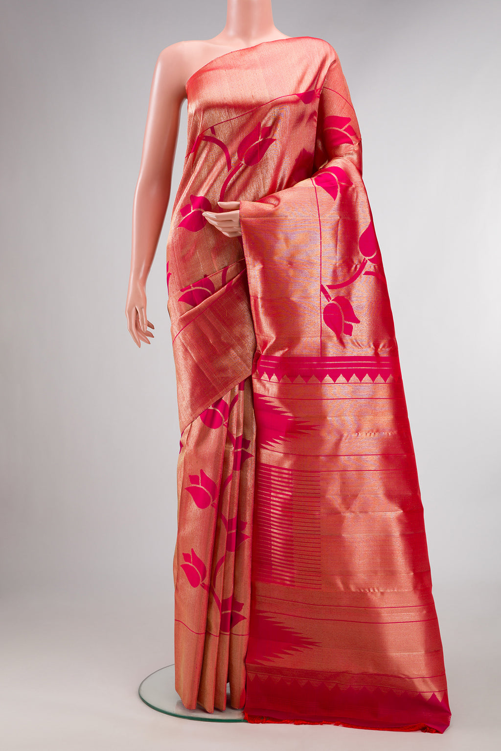 Pure Silk Dark Pink Dual Tone Kanchipuram Saree with Zari Brocade on the body and Zari Border.  displayed on a mannequin