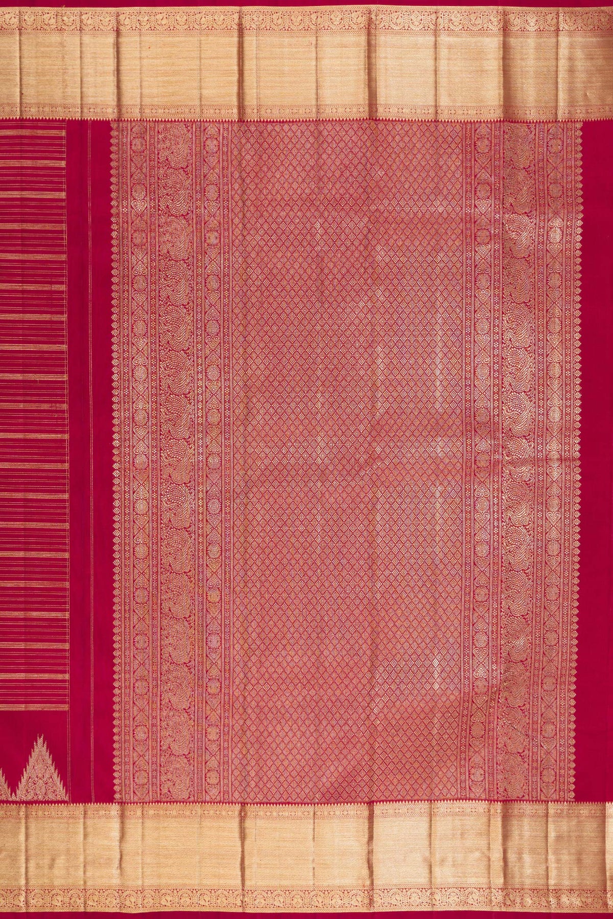 Close up image of the pallu of Pure Silk Red Kanchipuram Saree with Stripes on the body and Temple Border. 