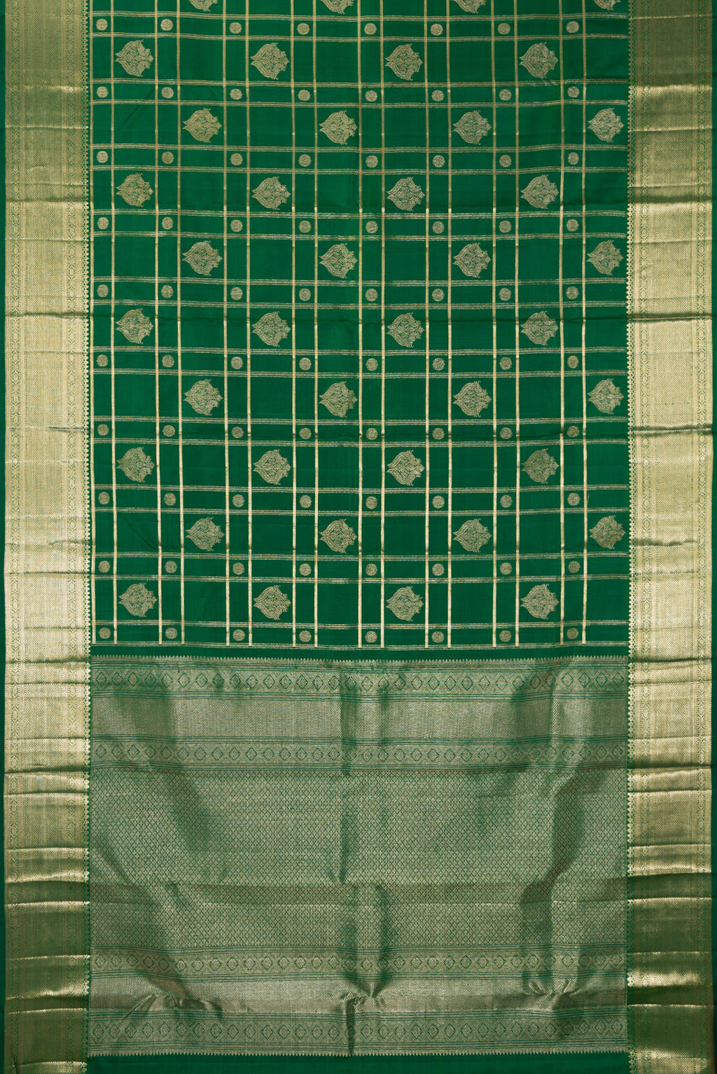 Flat view of Pure Silk Green Kanchipuram Saree with Checked design on the body and Zari Border. 