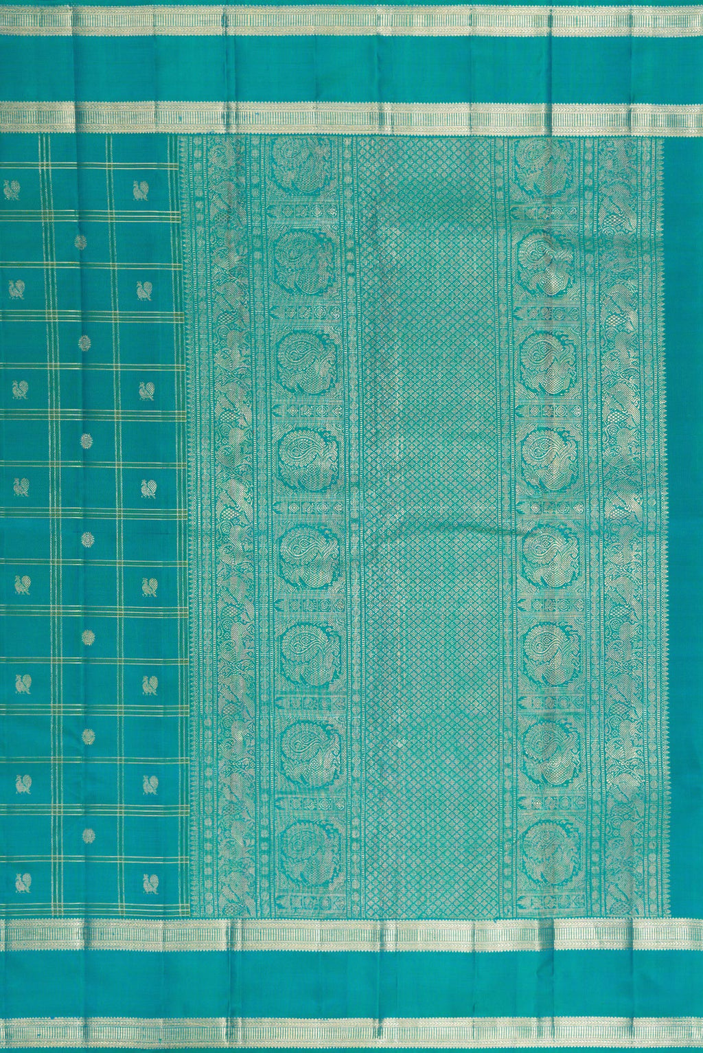 Close up image of the pallu of Pure Silk Turquoise Kanchipuram Saree with Checked design on the body and Zari Border. 