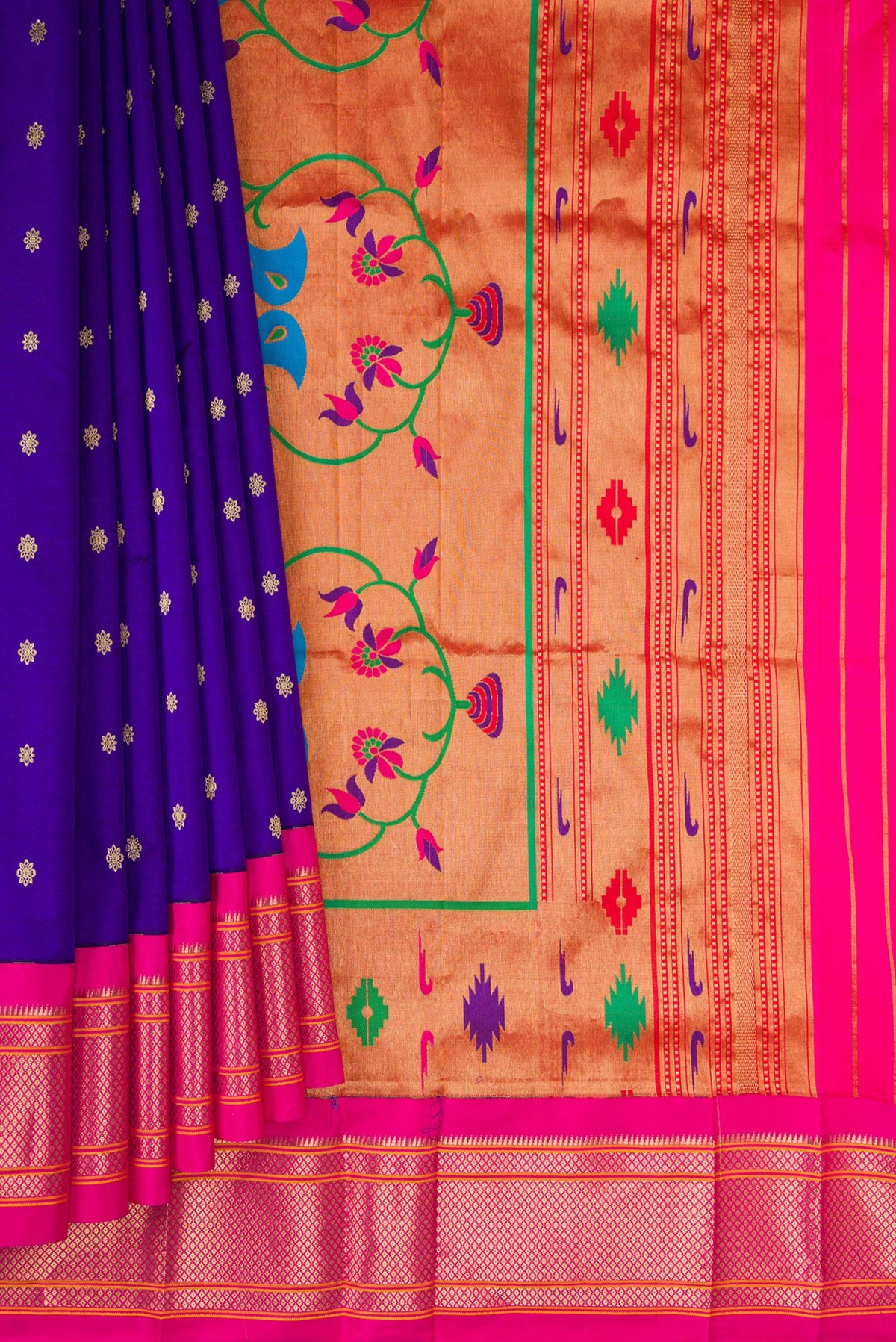 Pleats and pallu of Pure Silk Royal Blue Paithani Saree with Zari Butta on the body and Zari Border. 
