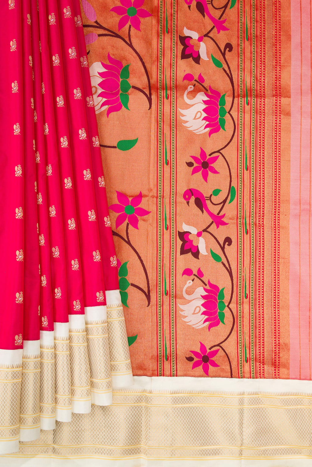 Pleats and pallu of Pure Silk Dark Pink Paithani Saree with Zari Butta on the body and Zari Border. 