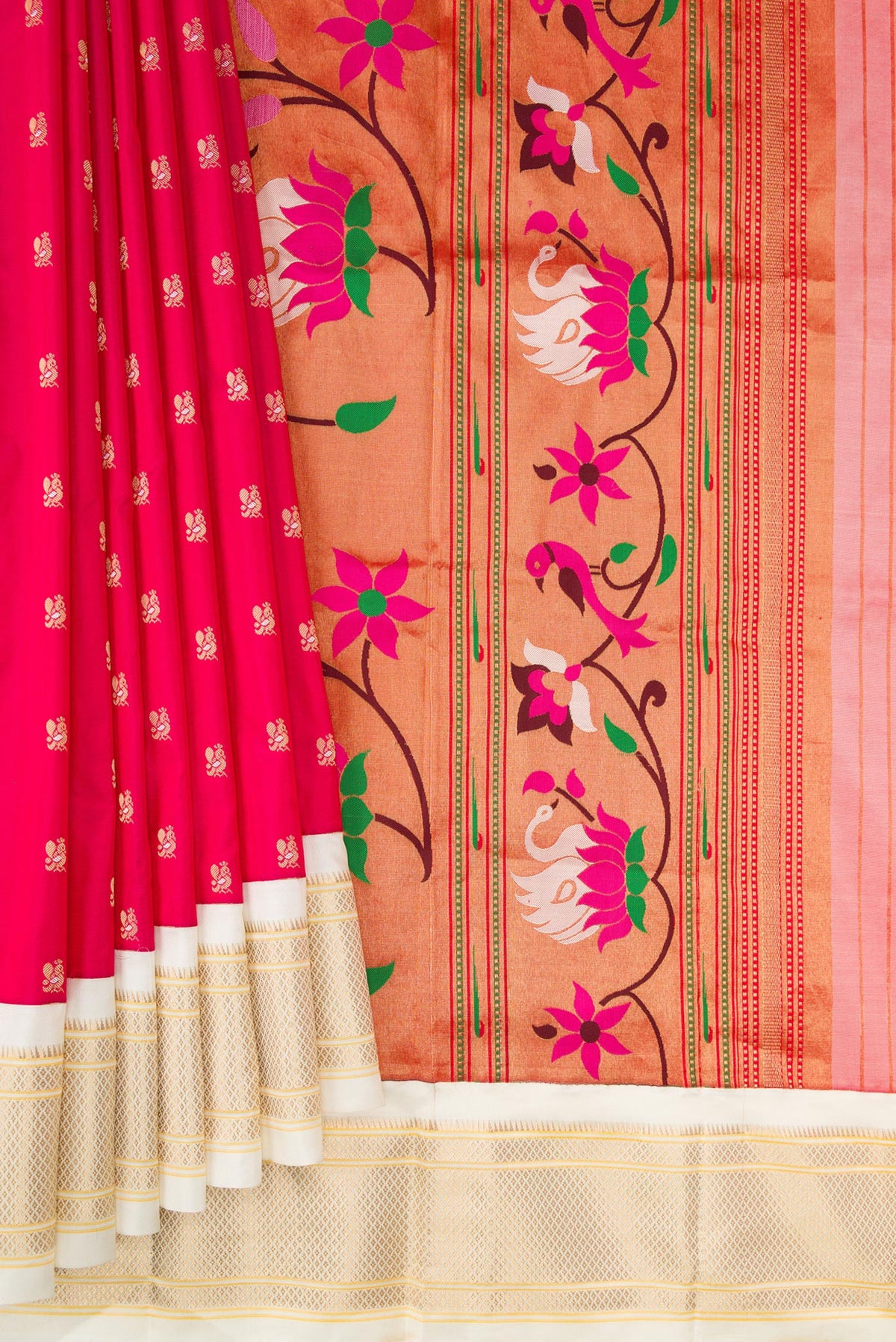 Pleats and pallu of Pure Silk Dark Pink Paithani Saree with Zari Butta on the body and Zari Border. 