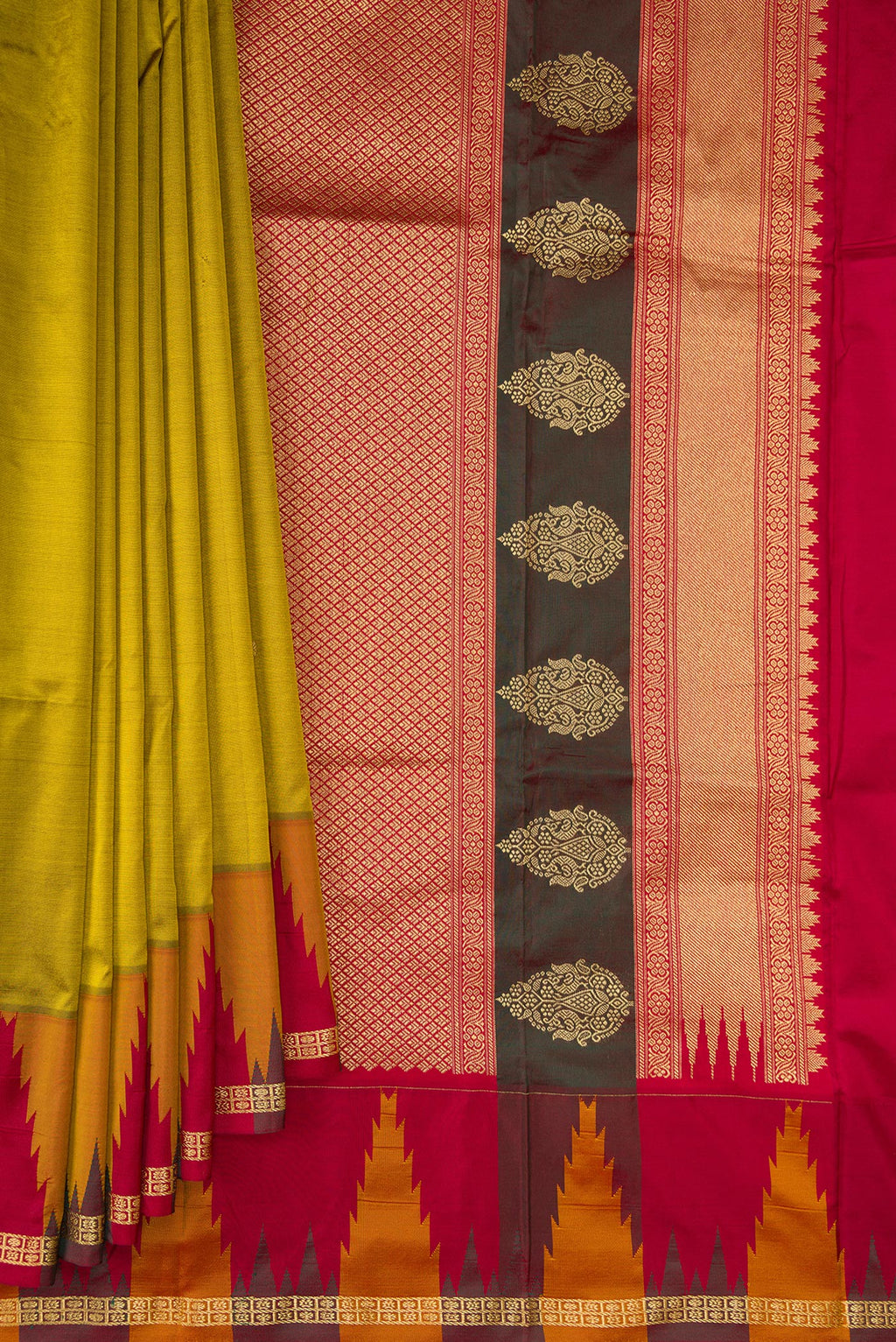 Pleats and pallu of Pure Silk Mehandi Green Bangalore Saree with Zari Butta on the body and Temple Border. 