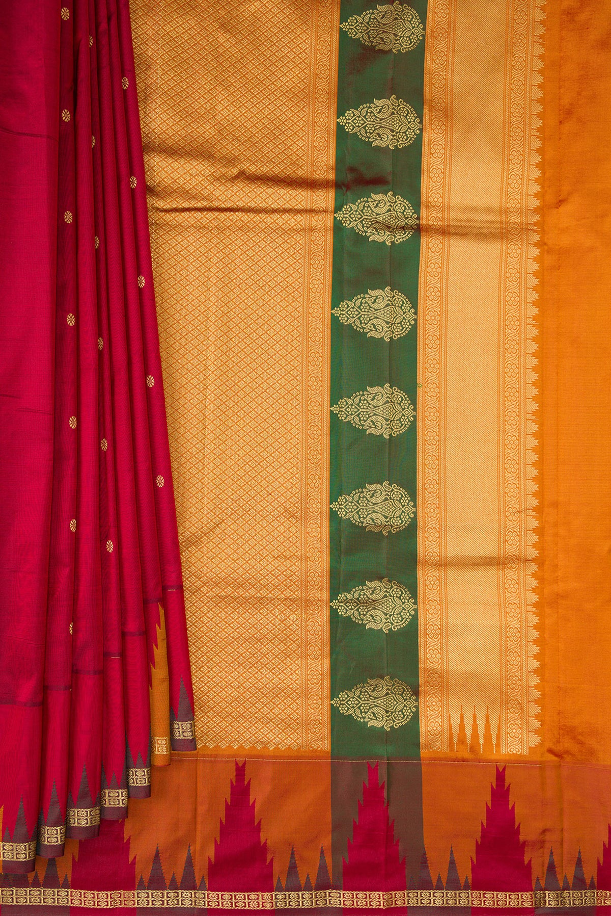 Pleats and pallu of Pure Silk Maroon Bangalore Saree with Zari Butta on the body and Temple Border. 
