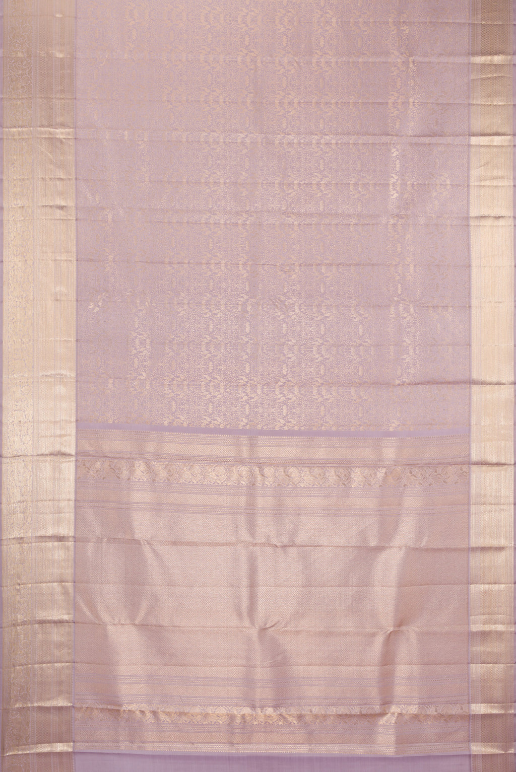 Flat view of Pure Silk Lilac Dual Tone Kanchipuram Saree with Zari Brocade on the body and Zari Border. 