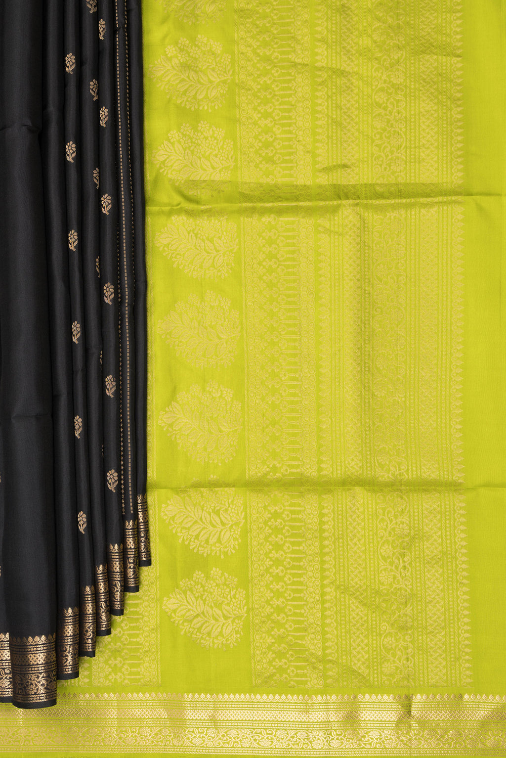 Pleats and pallu of Pure Silk Black Soft Saree with Zari Butta on the body and Zari Border. 