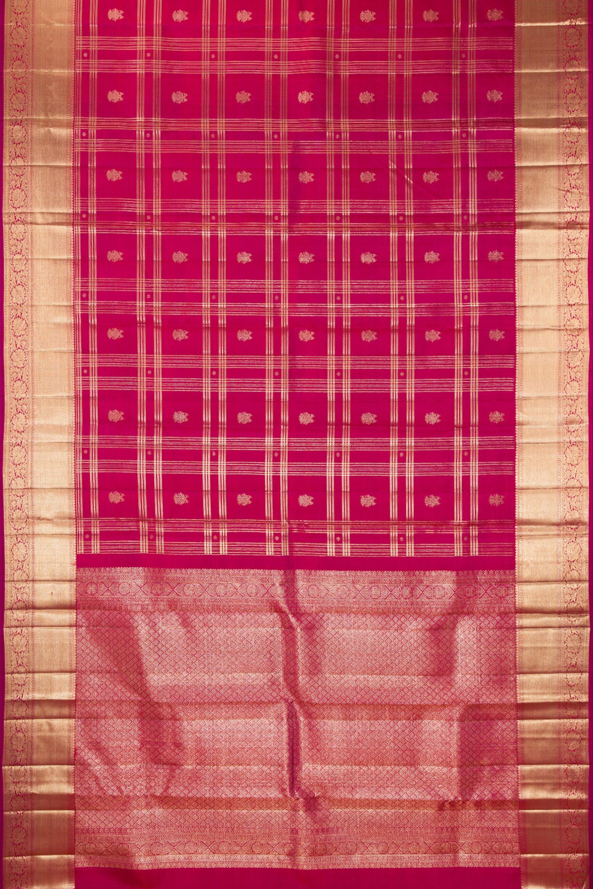 Flat view of Pure Silk Dark Pink Dual Tone Kanchipuram Saree with Checked design on the body and Zari Border. 