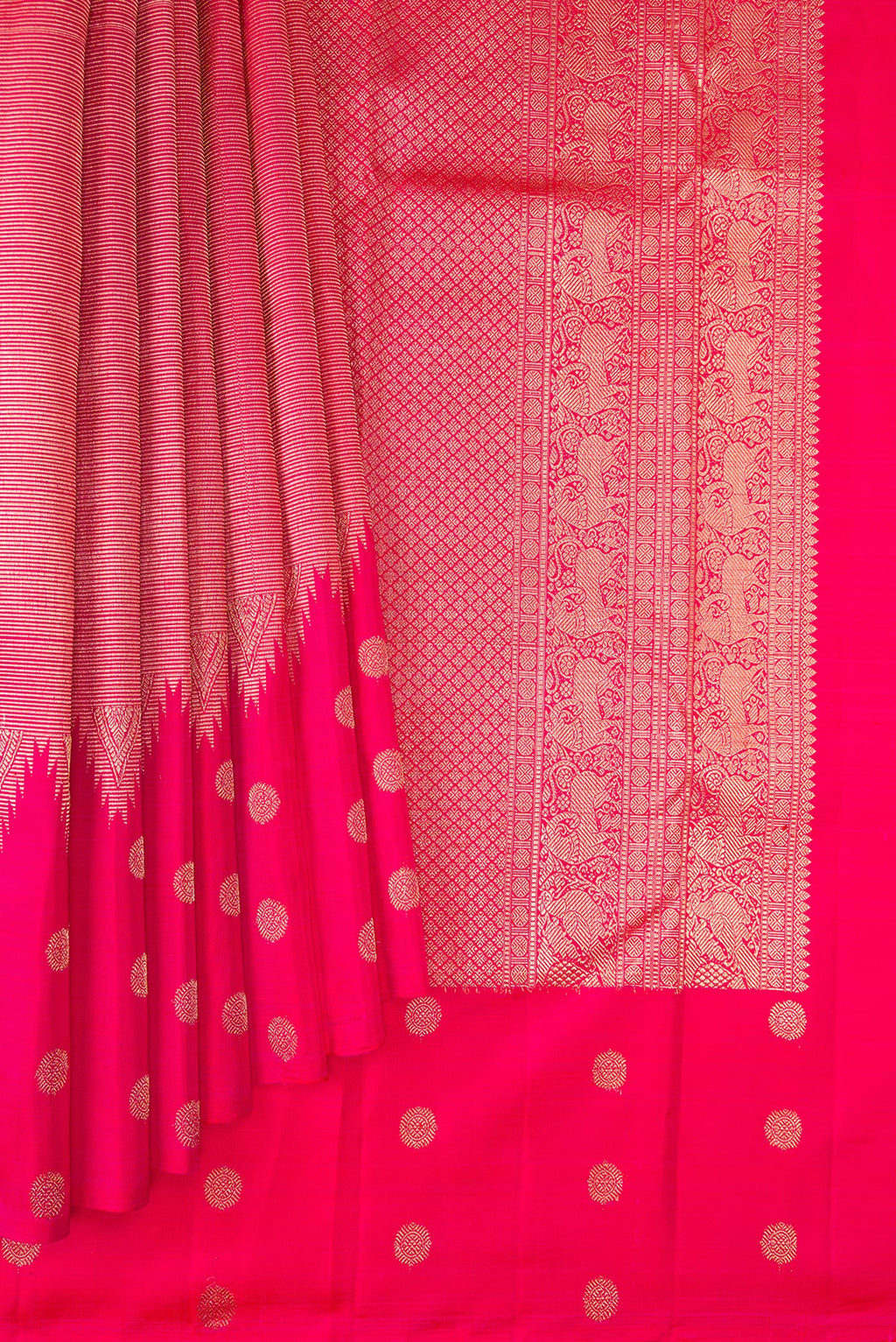 Pleats and pallu of Pure Silk Pink Dual Tone Kanjivaram Saree with Zari Brocade on the body and Fancy Border. 