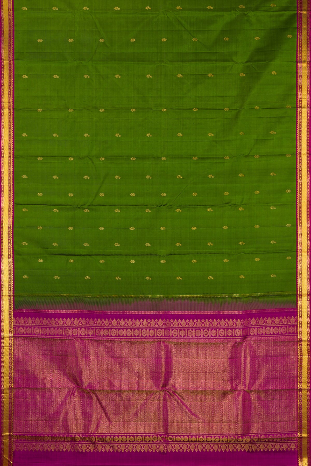Flat view of Pure Silk Mehandi Green Kanchipuram Saree with Zari Butta on the body and Zari Border. 