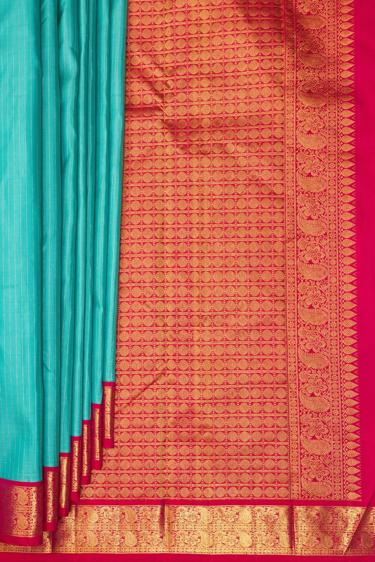 Pleats and pallu of Pure Silk Sky Blue Dual Tone Kanjivaram Saree with Stripes on the body and Zari Border. 