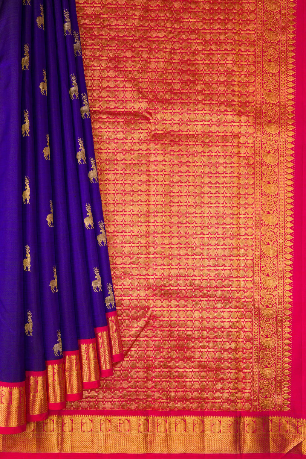 Pleats and pallu of Pure Silk Royal Blue Kanjivaram Saree with Zari Butta on the body and Zari Border. 